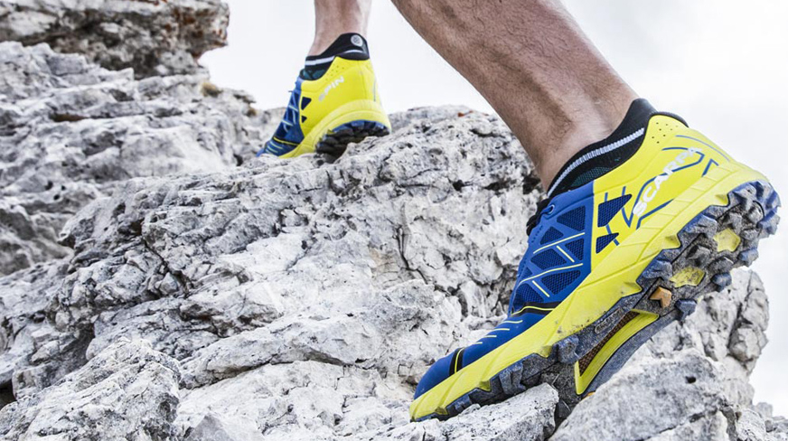 Lightest trail running on sale shoe