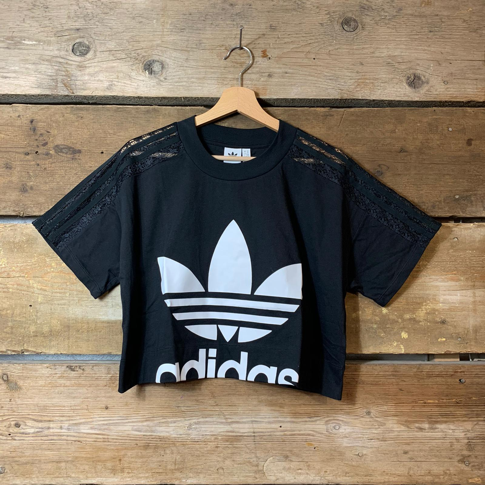 maglietta adidas corta nera