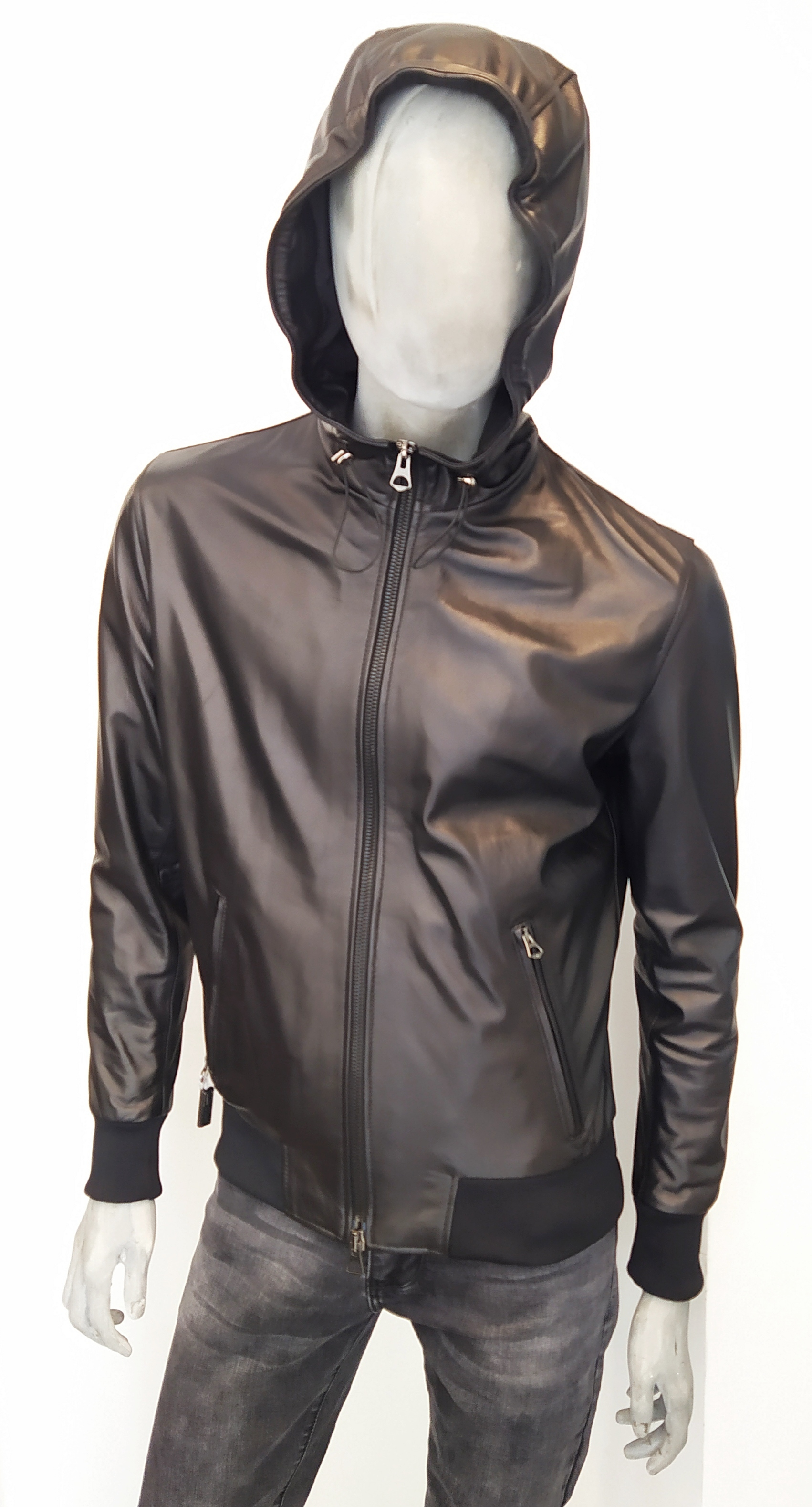 Giacca pelle uomo con Cappuccio mod. Bomber C col. nero made in Italy  Dispo. TG. M L