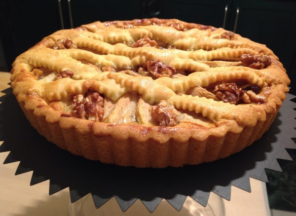 Ricetta crostata con pere e noci al Prosecco