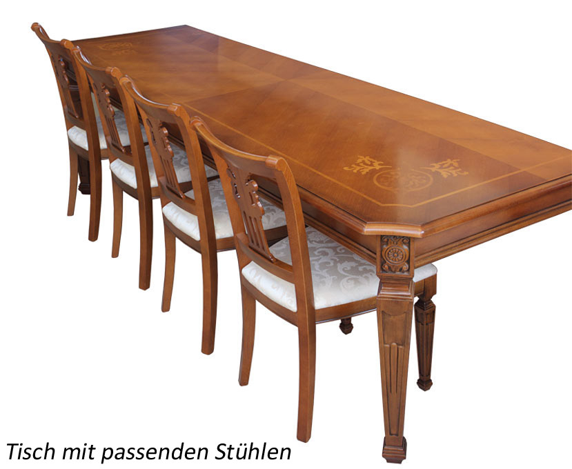 Großer Tisch für 10 Personen