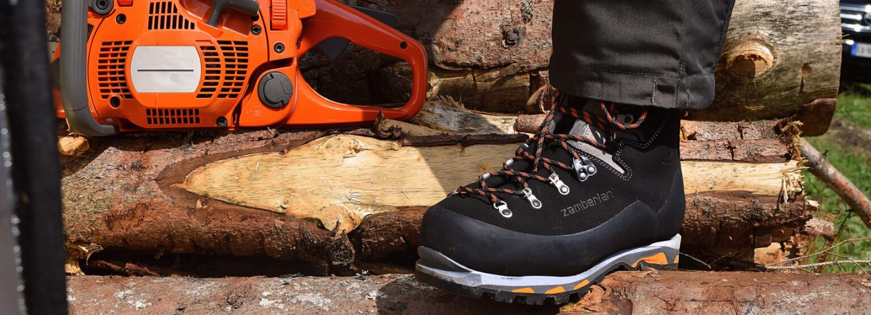 Logger boots hot sale for hiking