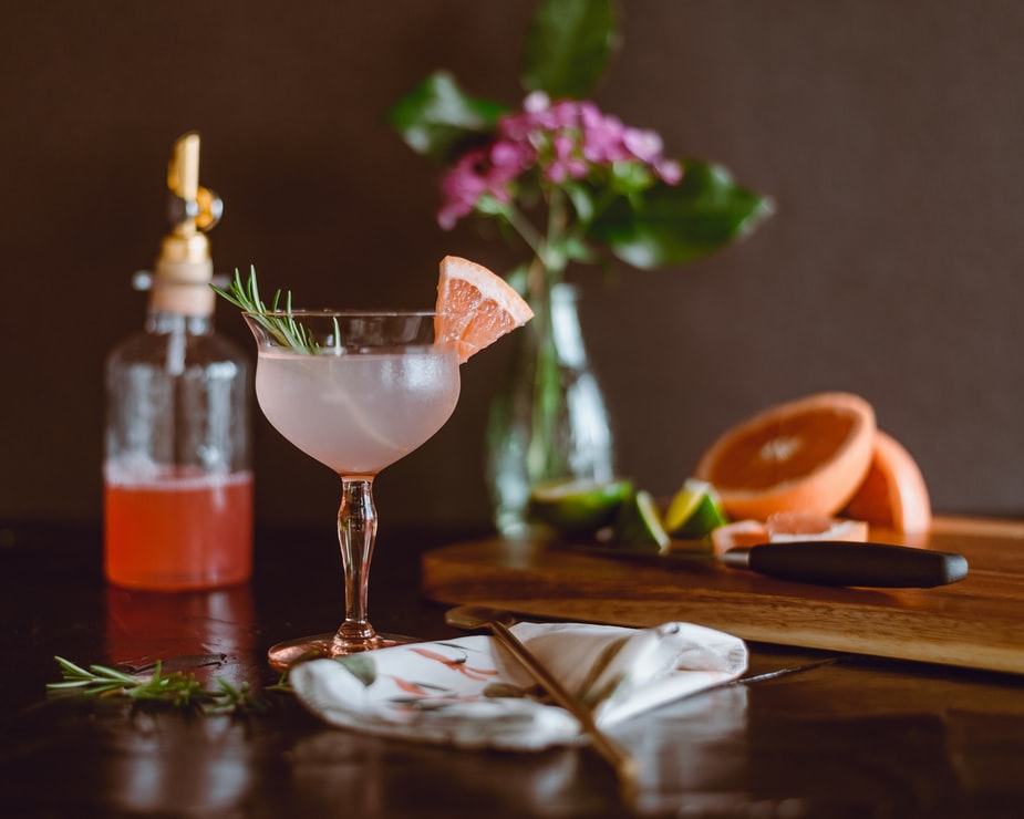 Aperitivo con pompelmo e Prosecco Rosè