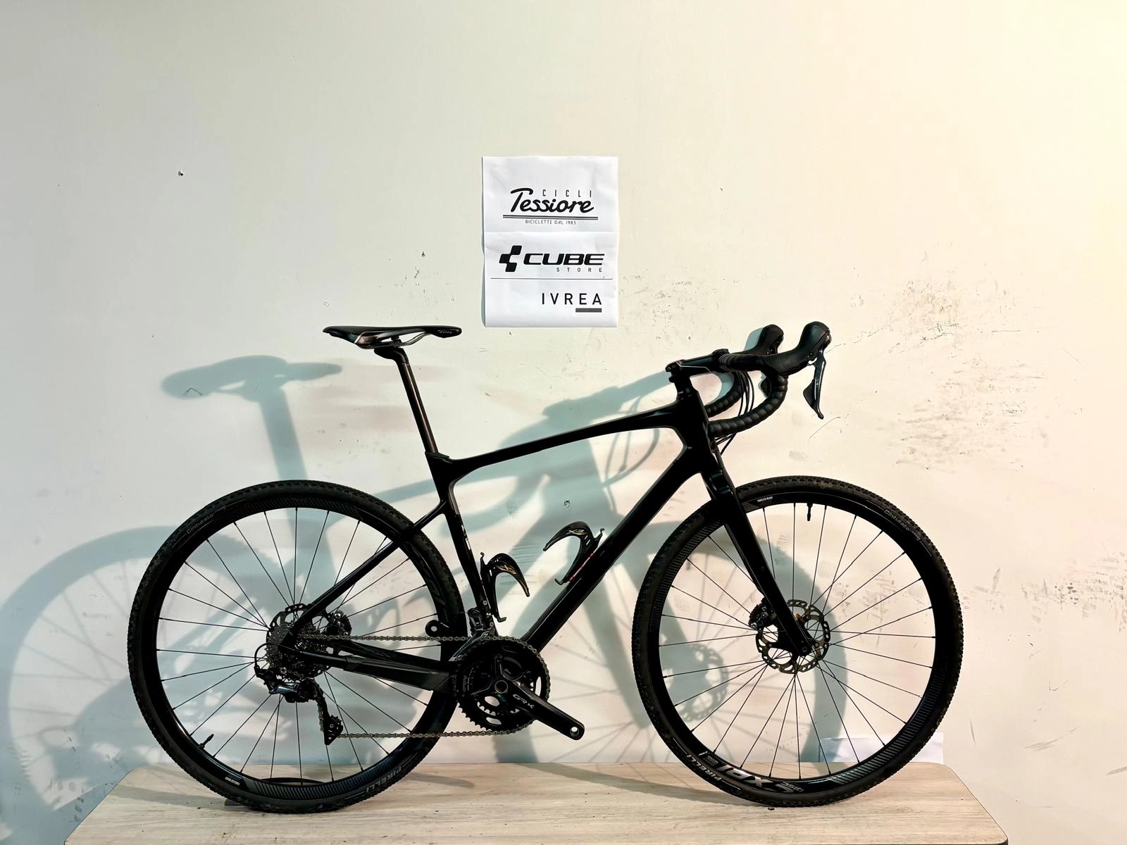 GIANT REVOLT ADVANCED 