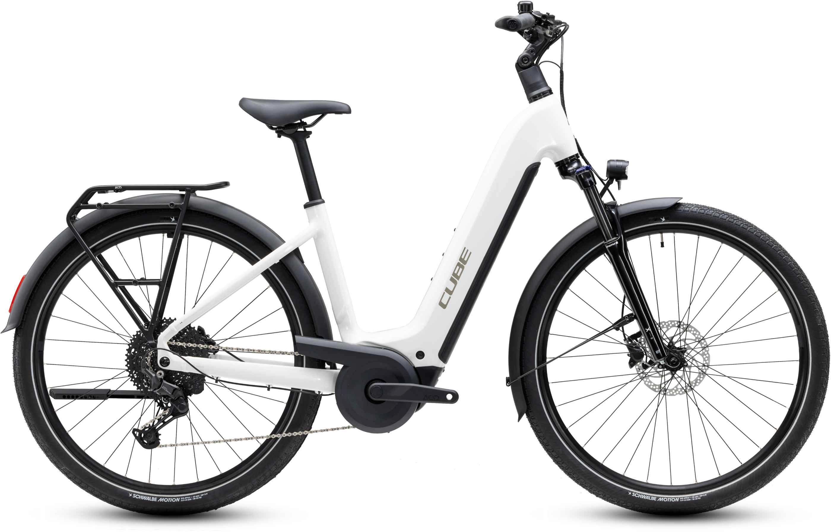 Cube Touring Hybrid ONE 600 metallicwhite´n´chrome