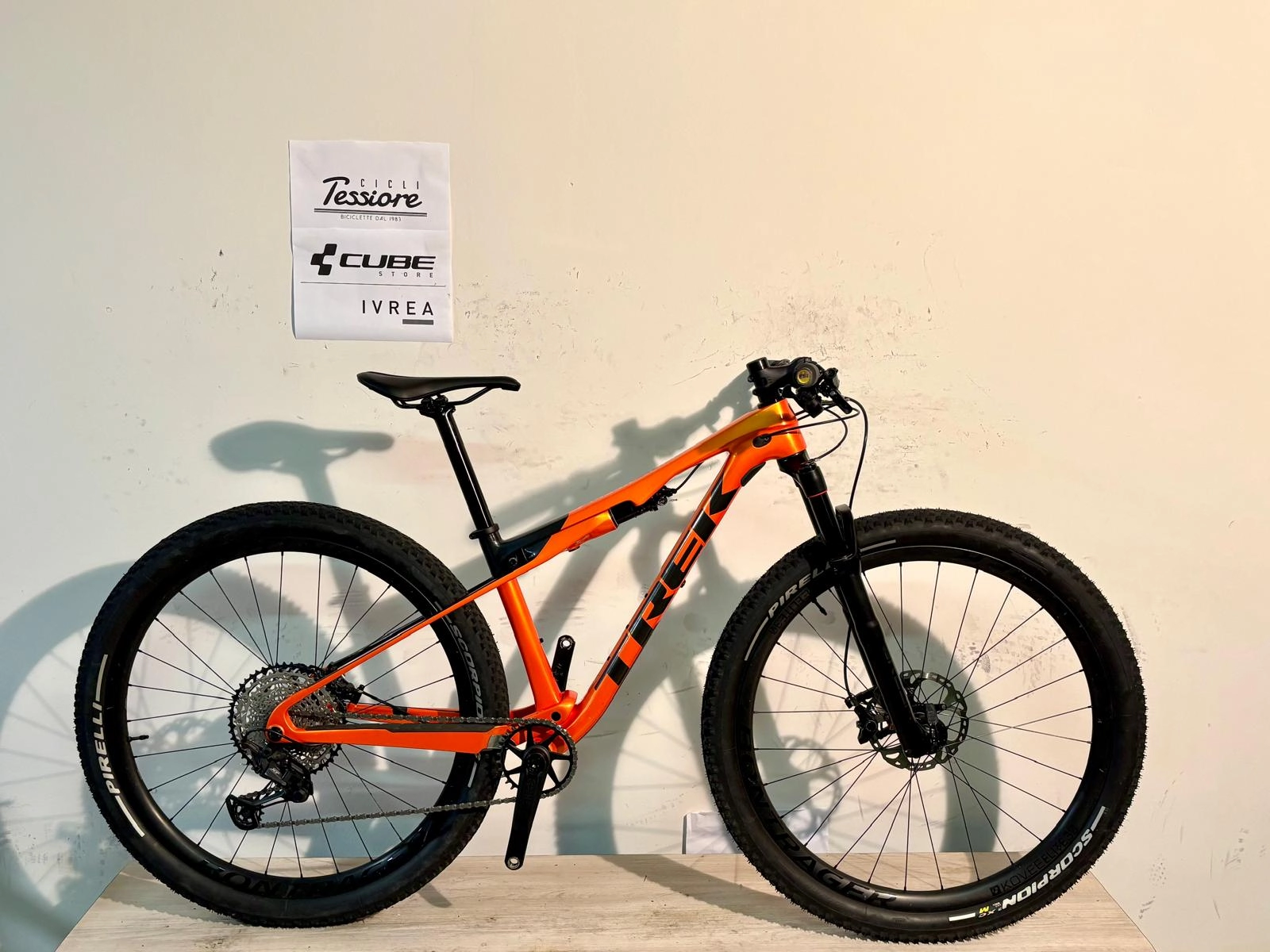 TREK SUPERCALIBER 9.7
