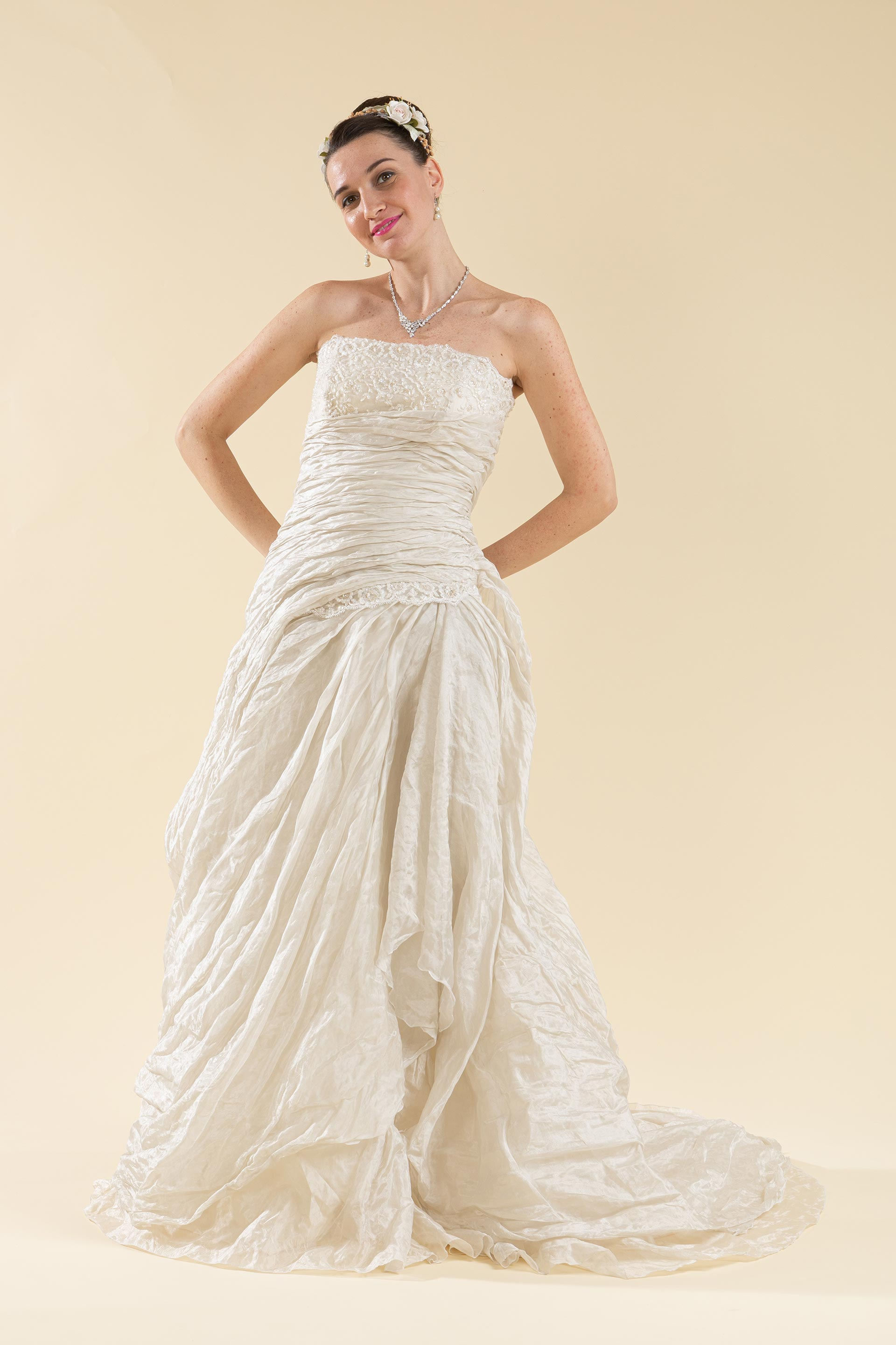 Abito Da Sposa Grigio Perla - Mysecret Sposa Collezione ...