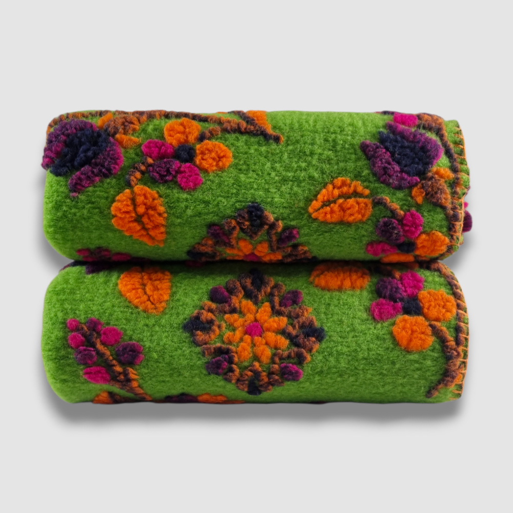 Caldo Plaid in Lana Cotta 150x170 motivo floreale fondo verde erba