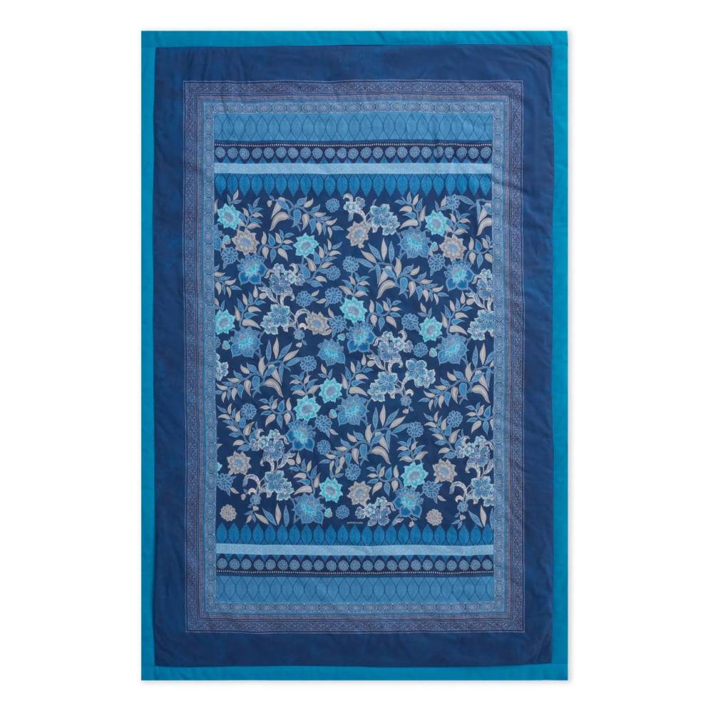Plaid Varigotti B1 Bassetti: Eleganza in Blu per il tuo Divano