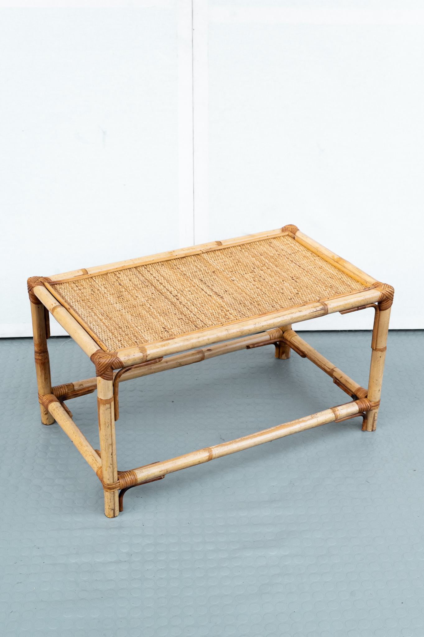 Tavolino in rattan – La Scintilla Home